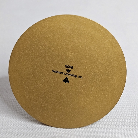 Hallmark Keepsake Ornament Toymaker Santa with Train 7th in a Series 2006 & Box - Picture 7 of 8